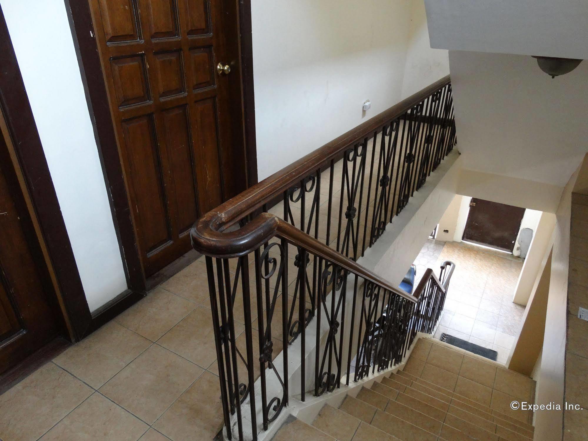 Casa Ruby Pension House Davao Stadt Exterior foto