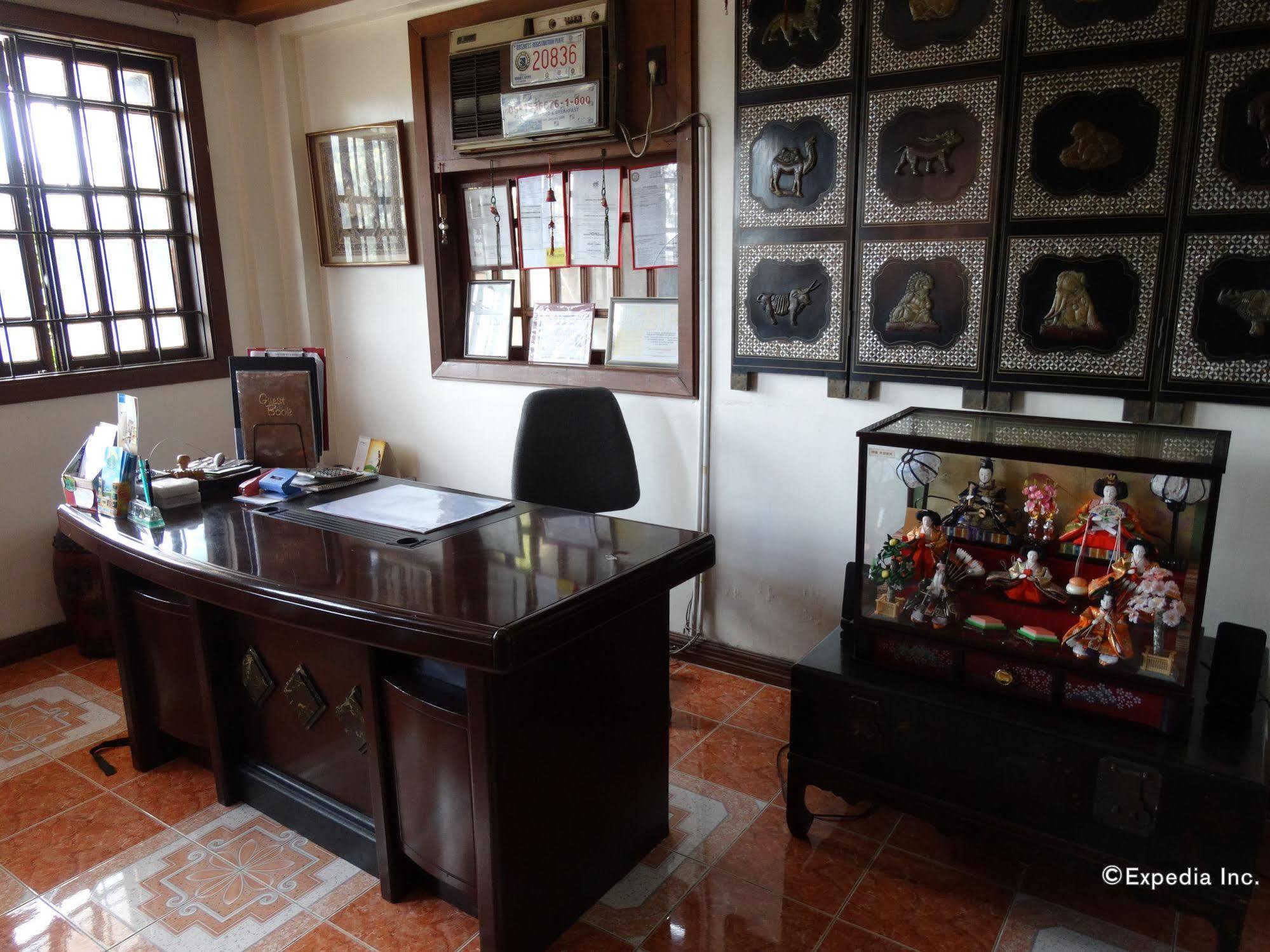 Casa Ruby Pension House Davao Stadt Exterior foto